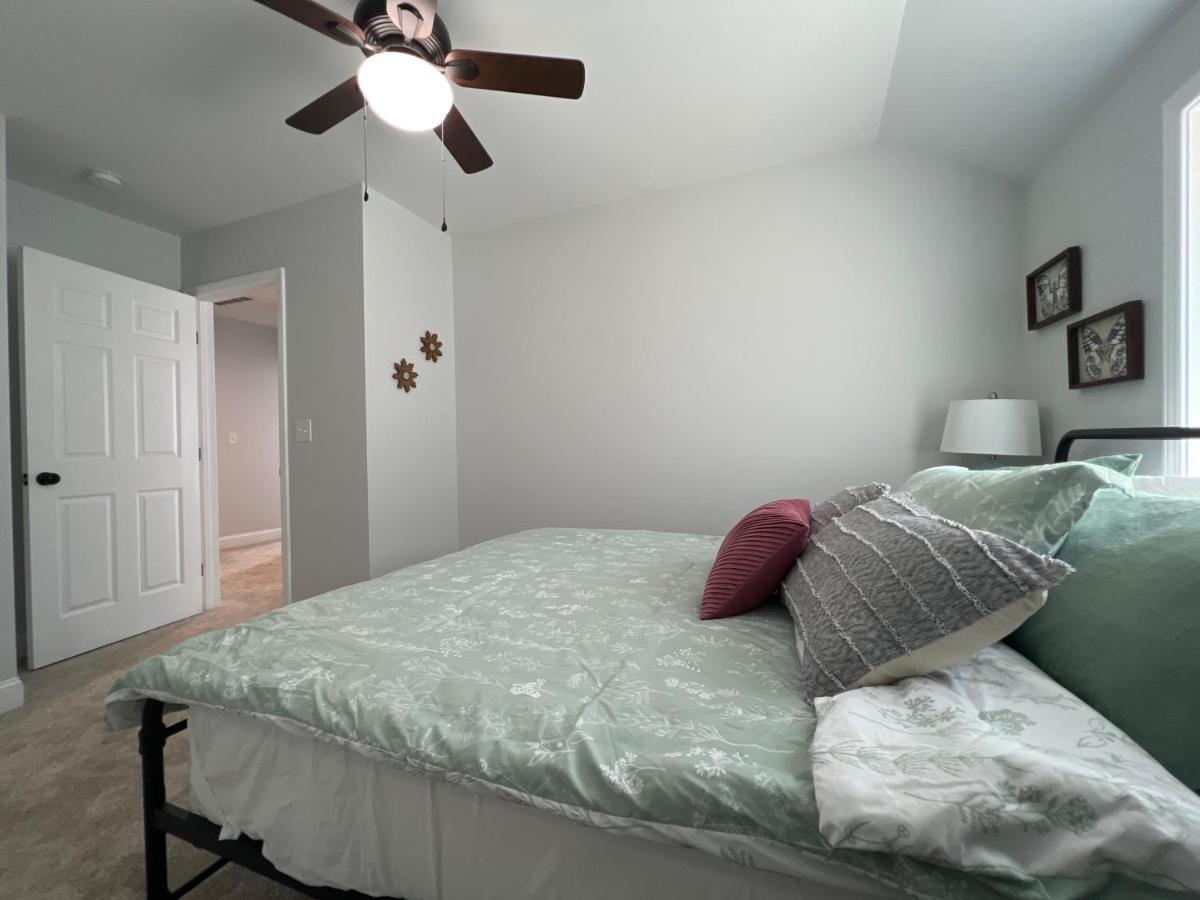 5Br 4B Huge Space With 2 Level Game Barn Greenville Exterior foto